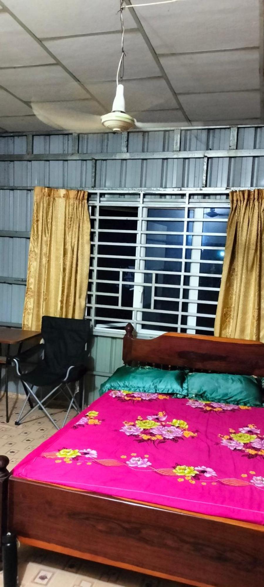 Dolphin Home Stay New Kratie Pokoj fotografie